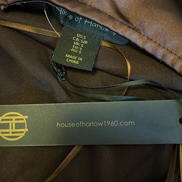 NWT HOUSE OF HARLOW 1960 Satin effect BROWN BURGUNDY DRESS. Sz S - Picture 7 of 16